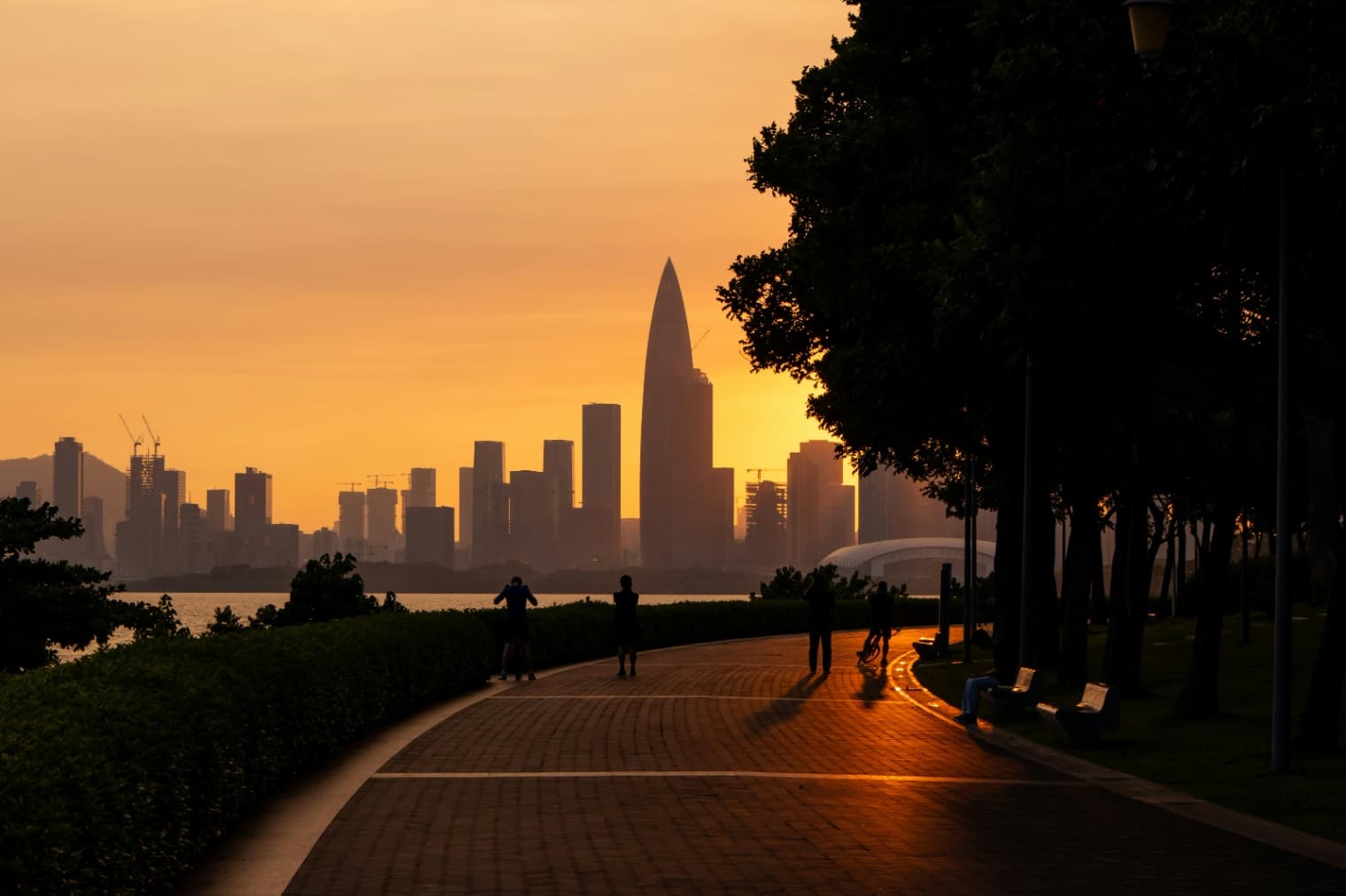 Solo Travel at Night: What to Do When the Sun Sets and You're on Your Own